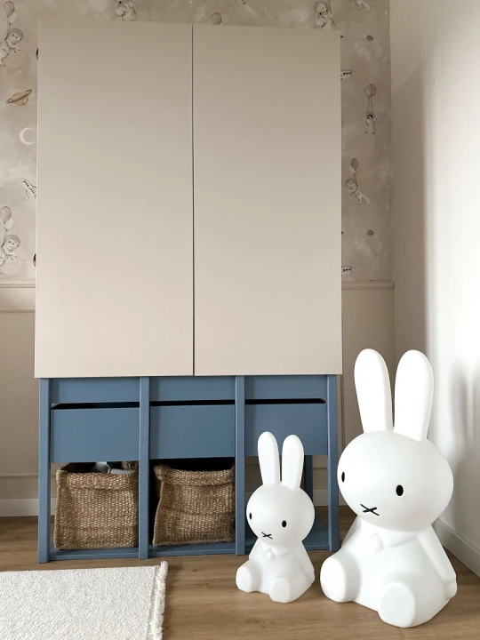 Szafa Tweens niebieska w pokoju chłopca