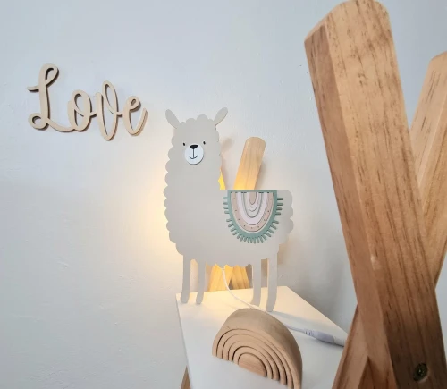 lampka LED lama zielona – bajkowe oświetlenie do pokoju dziecięcego