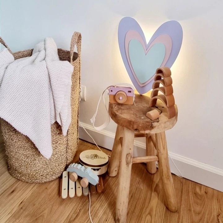lampka nocna dziecięca serce tęczowe z personalizacją