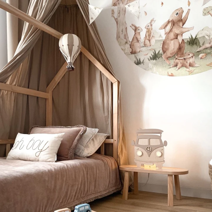 drewniana lampka nocna van do pokoju dziecka