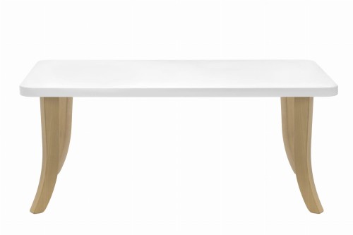 Stolik dziecięcy z drewnianymi nogami