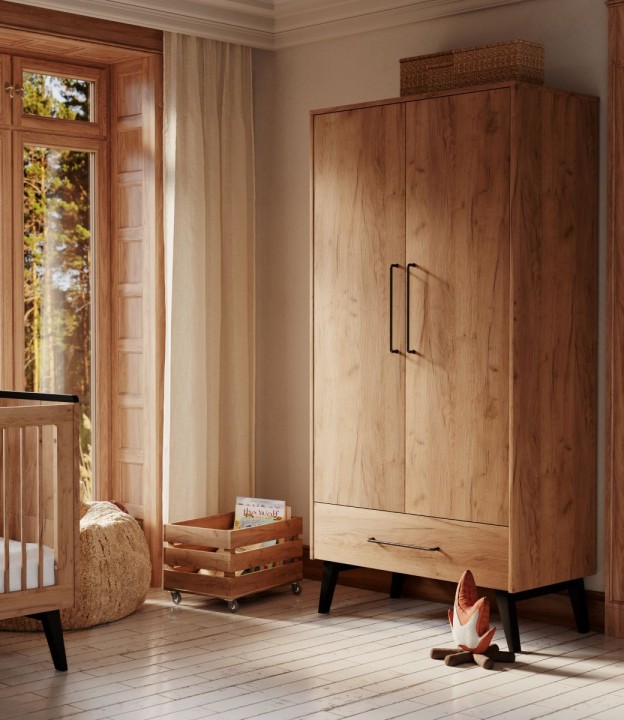 Szafa dwudrzwiowa Retro w pokoju dziecka – aranżacja w stylu skandynawskim