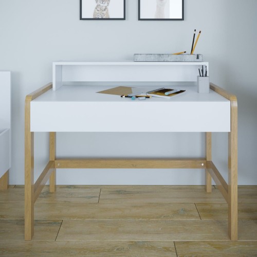 biurko do pokoju chłopca