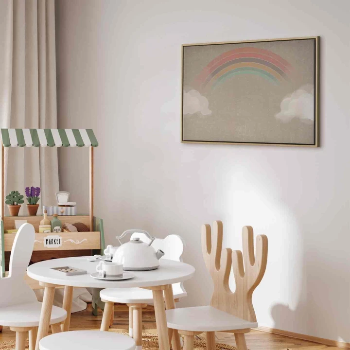 Obraz - Deszczowy czerwiec - kolorowa tęcza wychodząca z chmur na jasnym tle