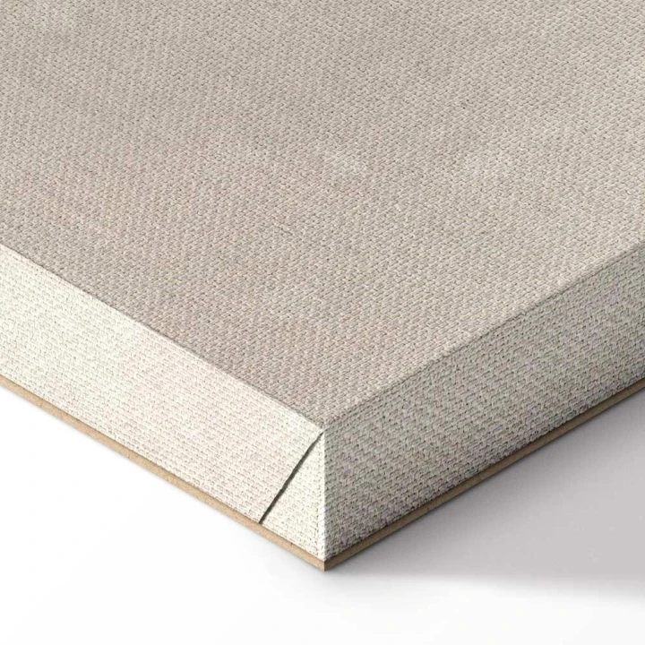 Obraz - Deszczowy czerwiec - kolorowa tęcza wychodząca z chmur na jasnym tle