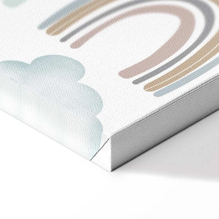 Obraz - Tęcze po burzy - Tęcze różnych wielkości w pastelowej kolorystyce wśród deszczowych chmur w odcieniu szaro-niebieskim