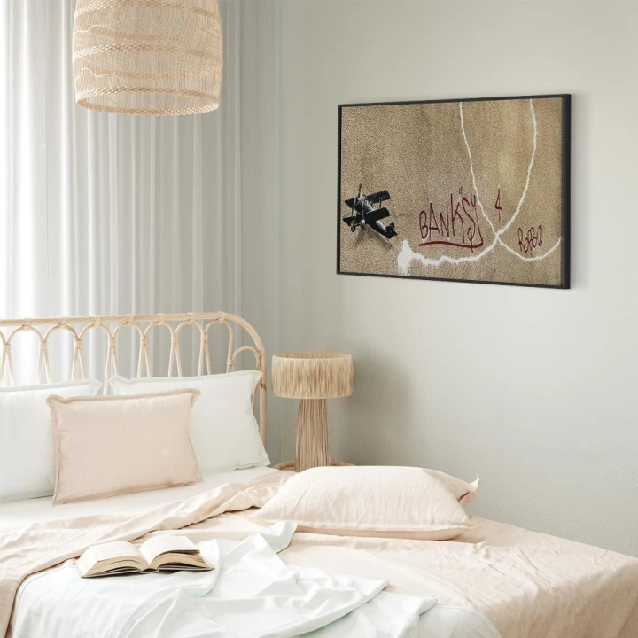 Obraz - Samolot Banksy (1-częściowy) - graffiti czerwone napisy na tle muralu