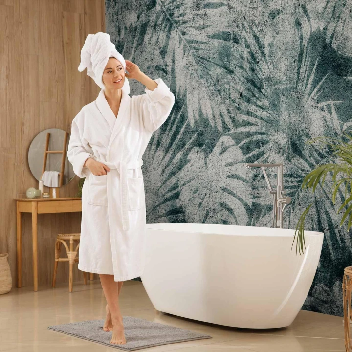 Fototapeta - Egzotyczna natura w dżungli - pejzaż roślinny z liśćmi z deseniami