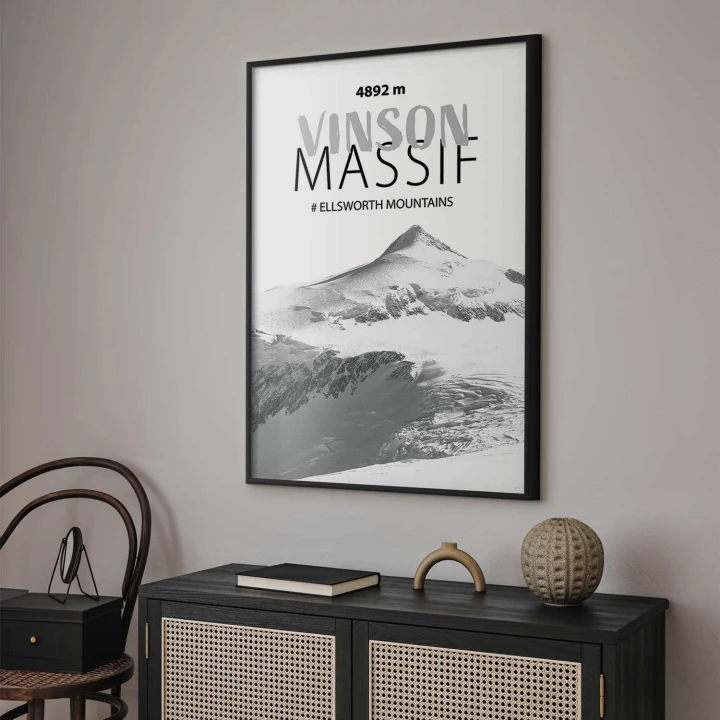 Plakat - majestatyczny szczyt górski Vinson Massif korona gór pejzaż górski
