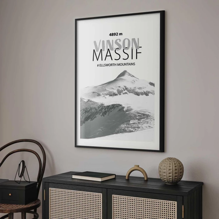 Plakat - majestatyczny szczyt górski Vinson Massif korona gór pejzaż górski