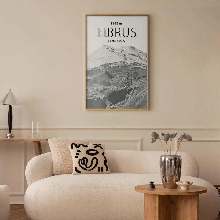 Plakat - Majestatyczny szczyt górski Elbrus korona gór pejzaż górski