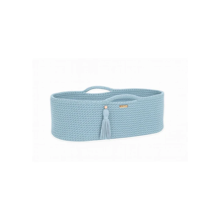 Bawełniany kosz Mojżesza Misty Blue ręcznie pleciony w pastelowym błękicie