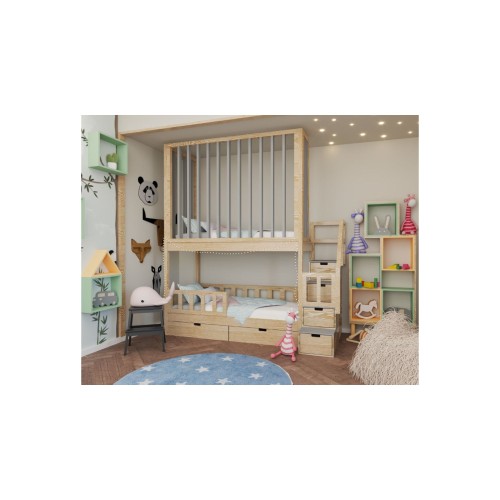 Drewniane łóżko piętrowe z lamelami i szufladami w schodkach