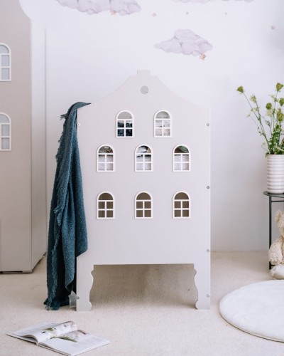 Beżowe łóżeczko domek handmade – kolekcja Kamieniczki