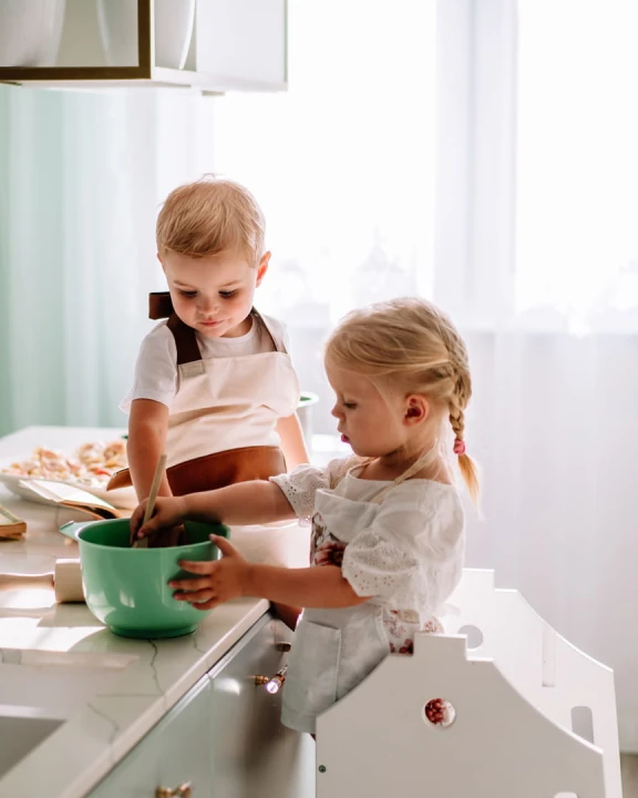 kitchen helper